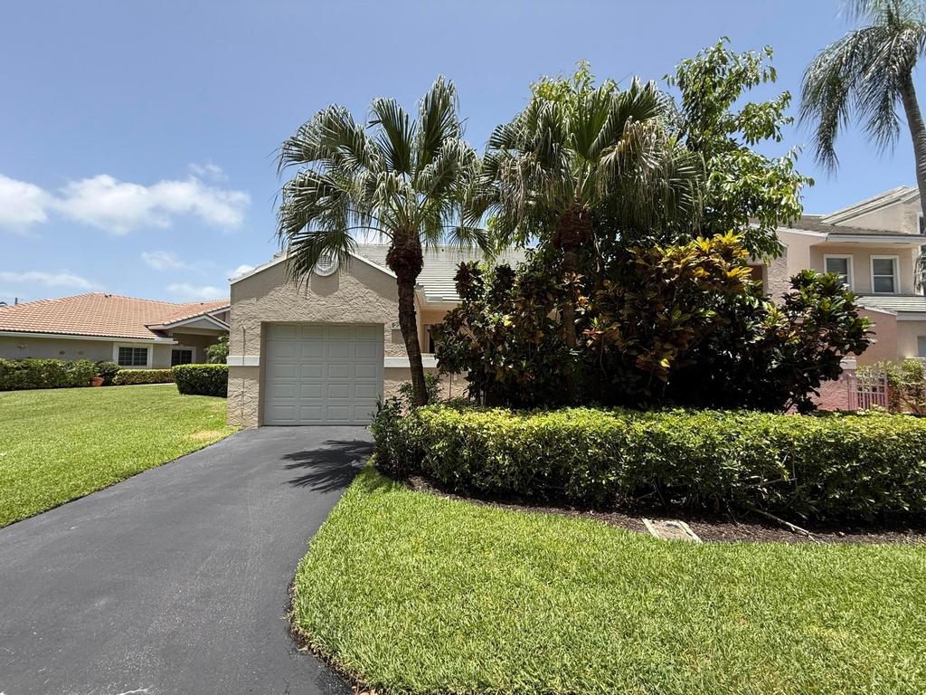 225 N Lakeshore Drive - Photo 60