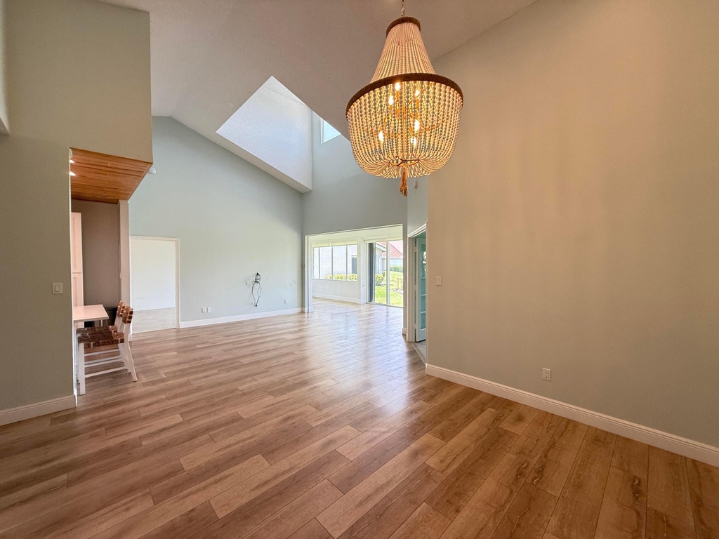 225 N Lakeshore Drive - Photo 37