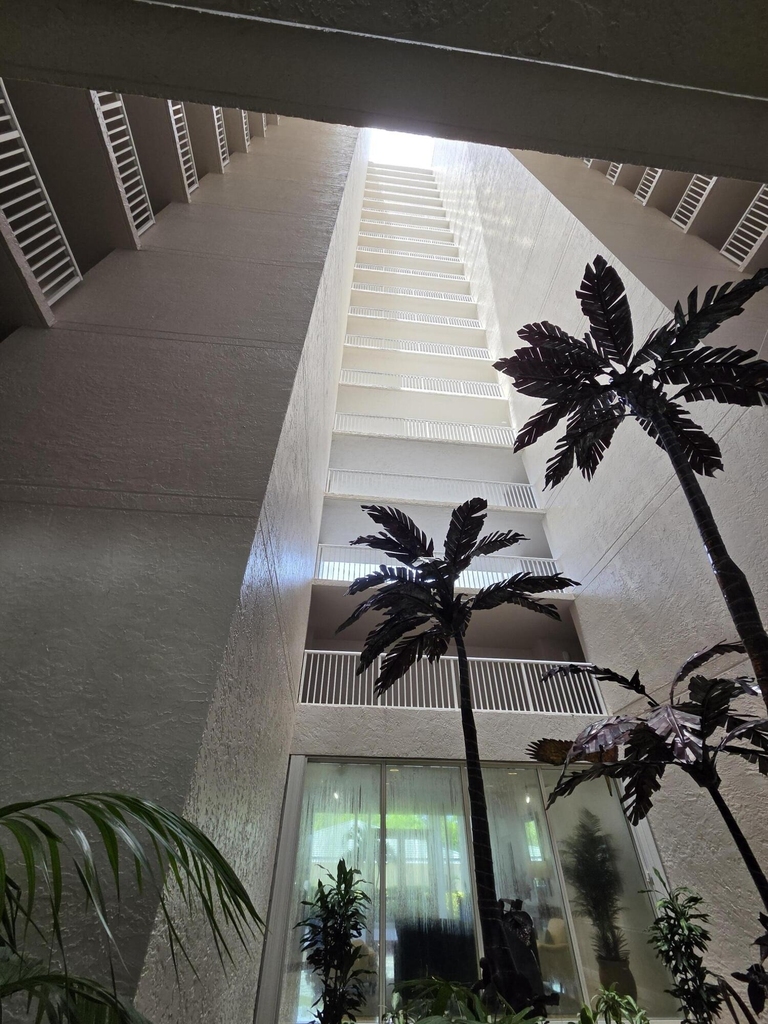 5049 N Highway A1a - Photo 0
