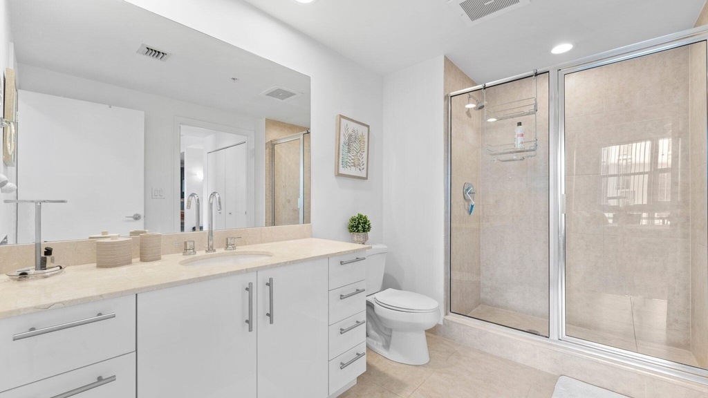 550 Okeechobee Boulevard - Photo 17