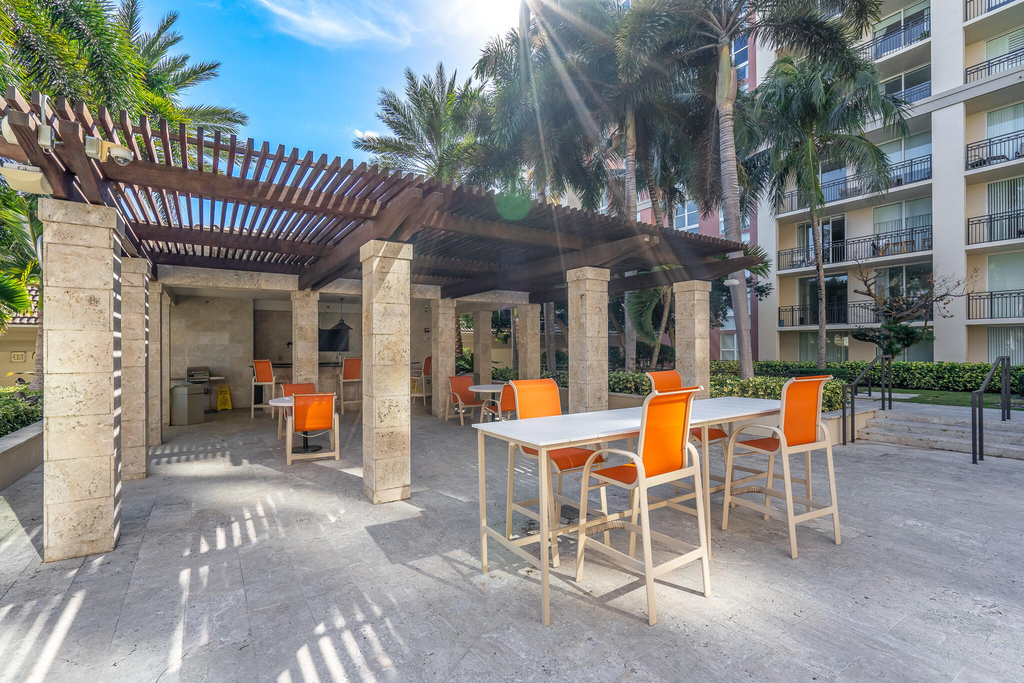 550 Okeechobee Boulevard - Photo 26