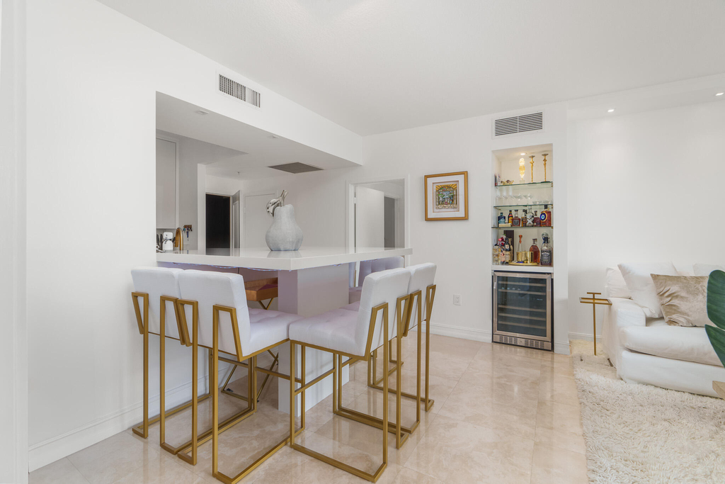 550 Okeechobee Boulevard - Photo 10