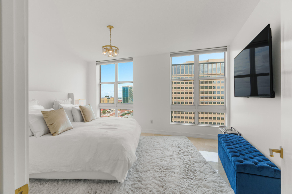 550 Okeechobee Boulevard - Photo 20