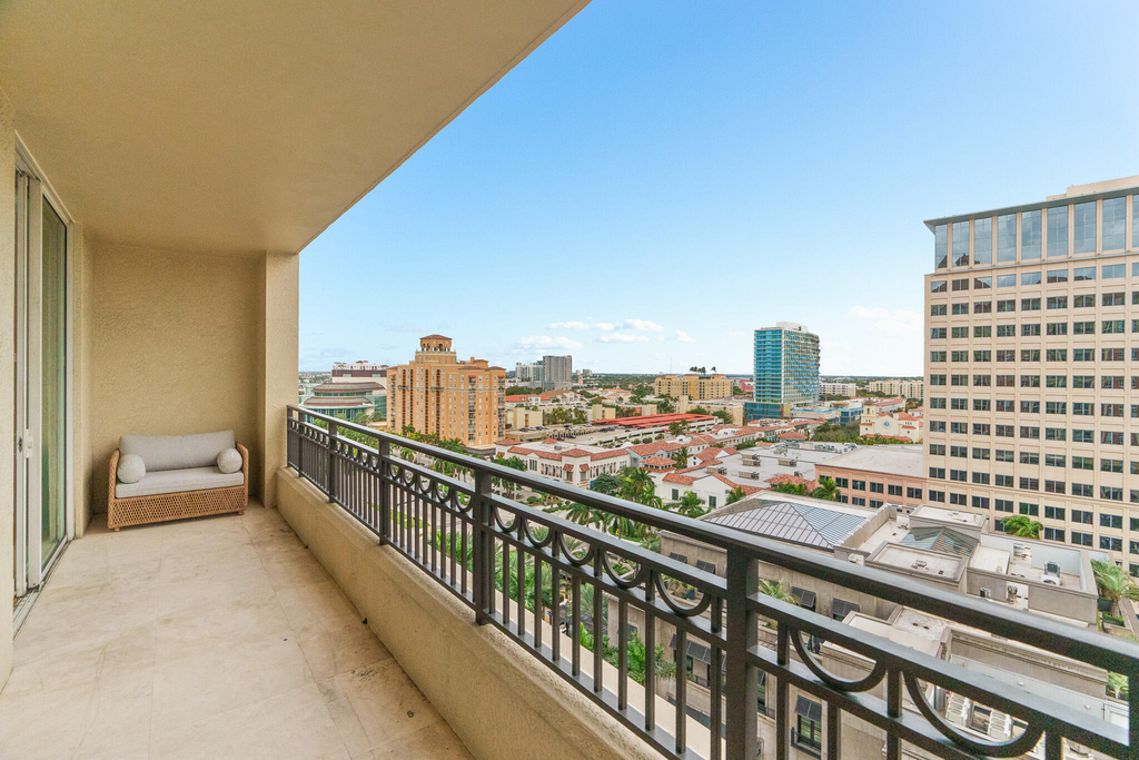 550 Okeechobee Boulevard - Photo 24
