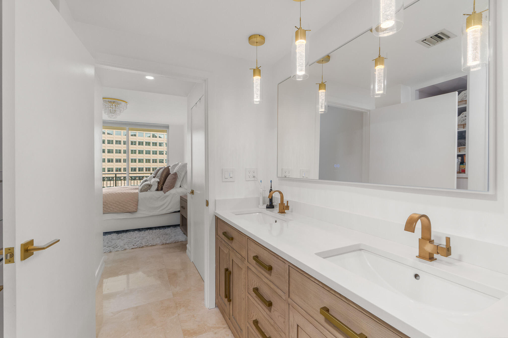 550 Okeechobee Boulevard - Photo 15
