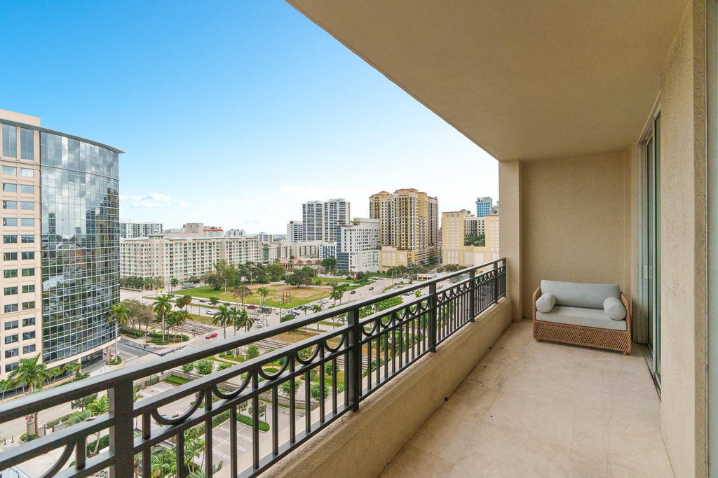 550 Okeechobee Boulevard - Photo 25