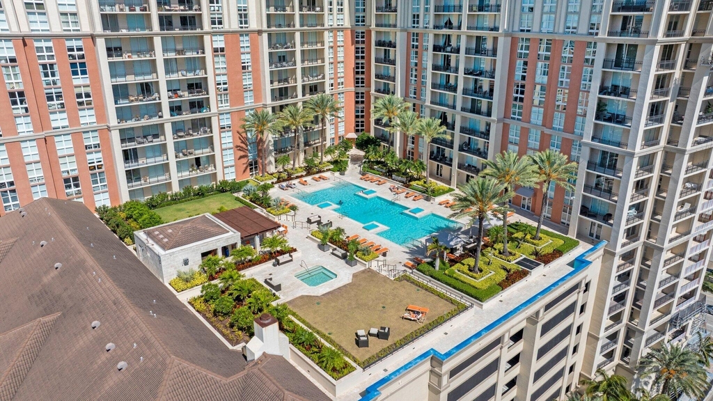 550 Okeechobee Boulevard - Photo 23