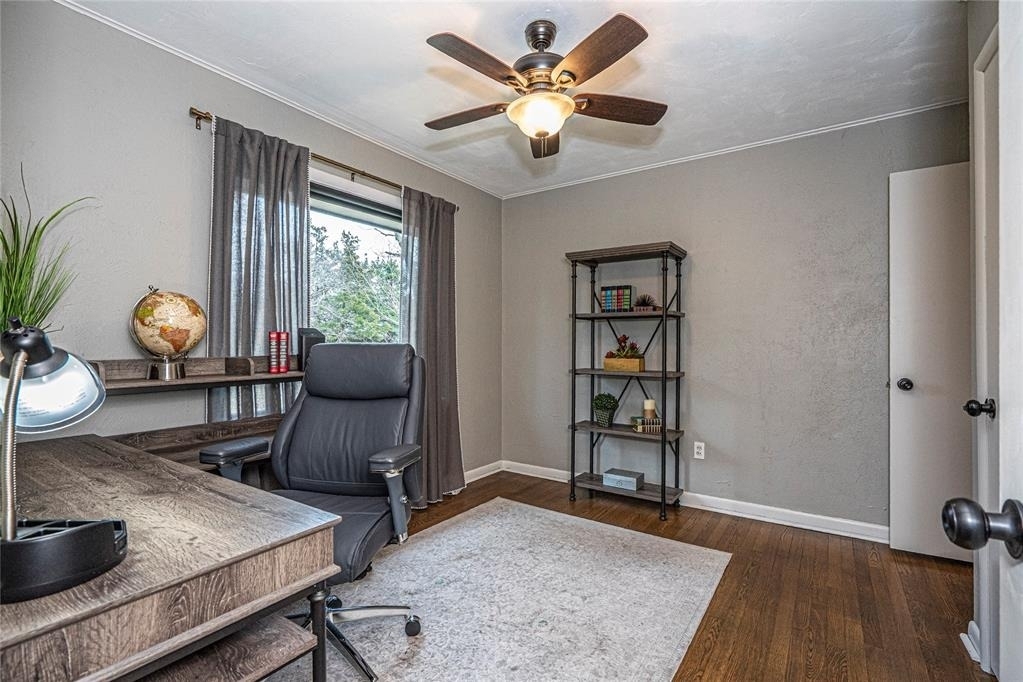 812 East Drive - Photo 21