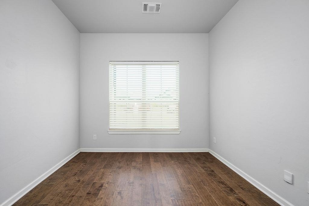 800 Firefork Avenue - Photo 4