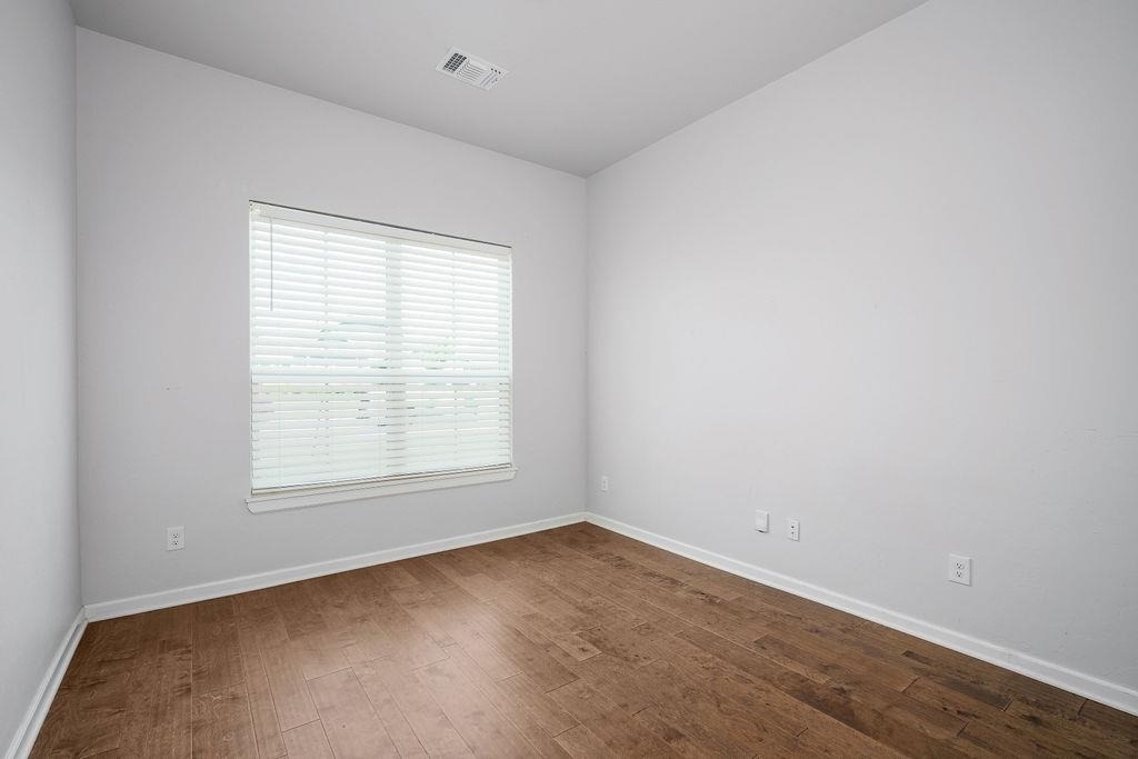 800 Firefork Avenue - Photo 3