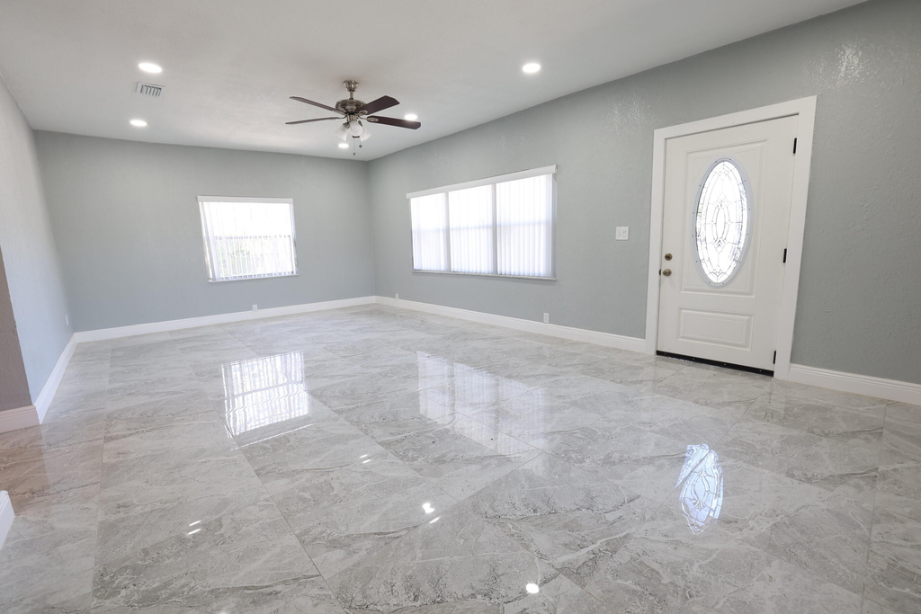 1216 Jann Avenue - Photo 4