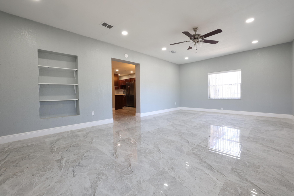 1216 Jann Avenue - Photo 3