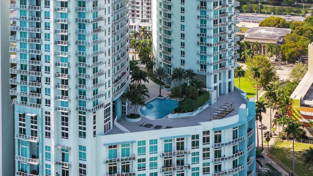 1900 N Bayshore Drive - Photo 25