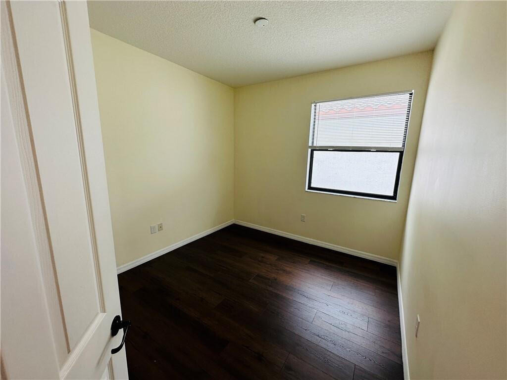 3512 Sw 93rd Avenue - Photo 16
