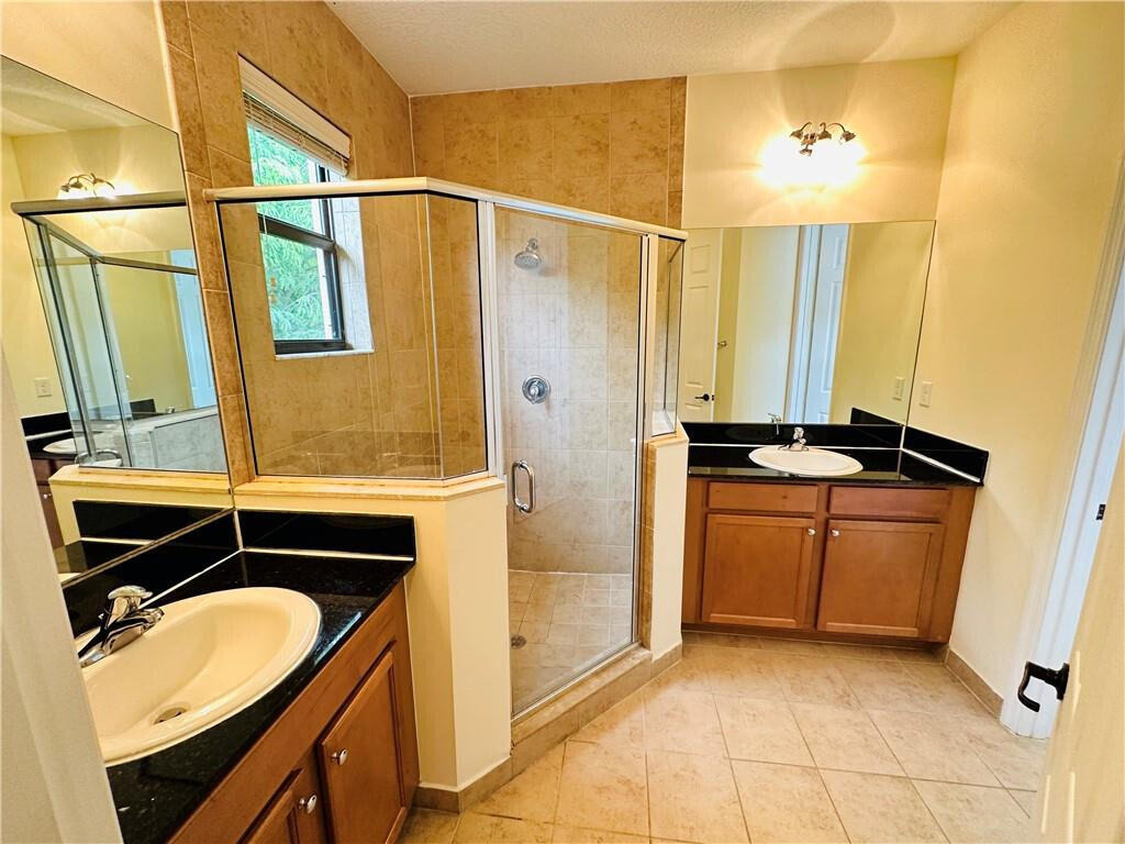 3512 Sw 93rd Avenue - Photo 1