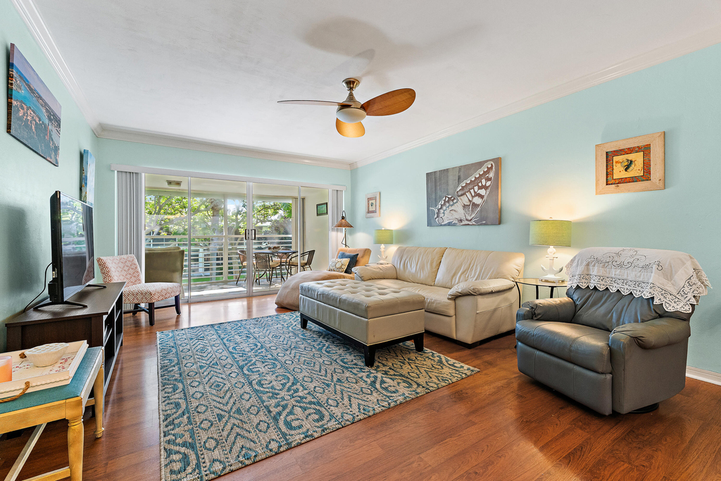 4 Westwood Avenue - Photo 5