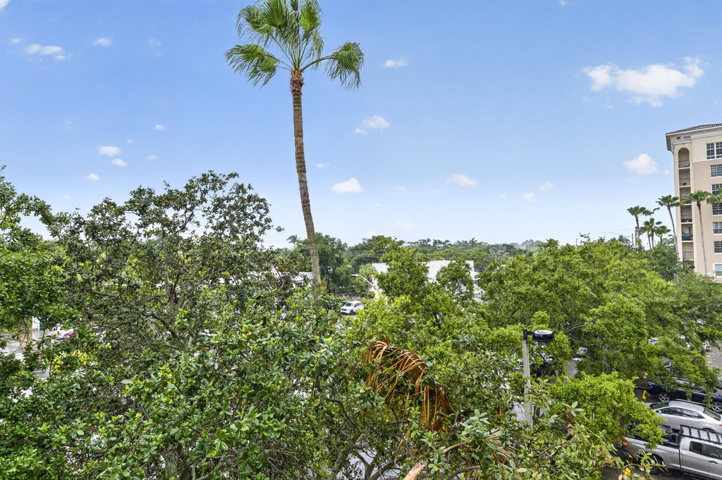 520 Se 5th Ave - Photo 37