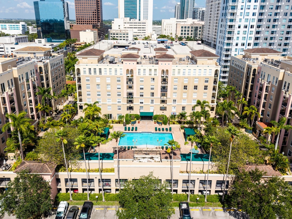 520 Se 5th Ave - Photo 42