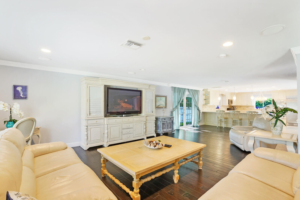 17 E Ocean Avenue - Photo 6