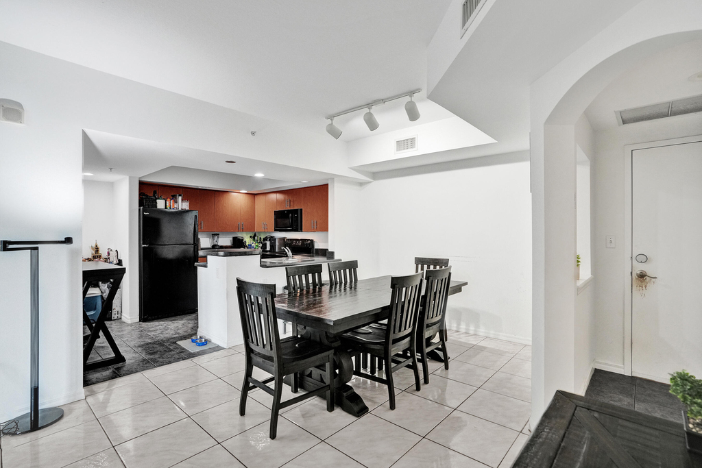 100 N Federal Highway - Photo 23