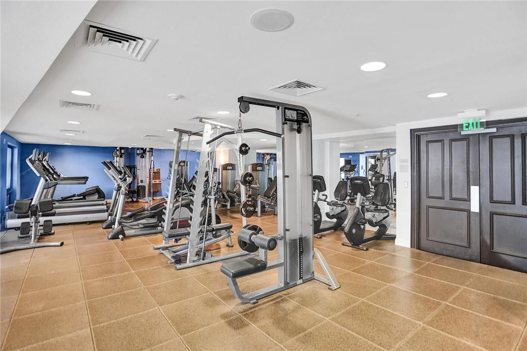 100 N Federal Highway - Photo 10