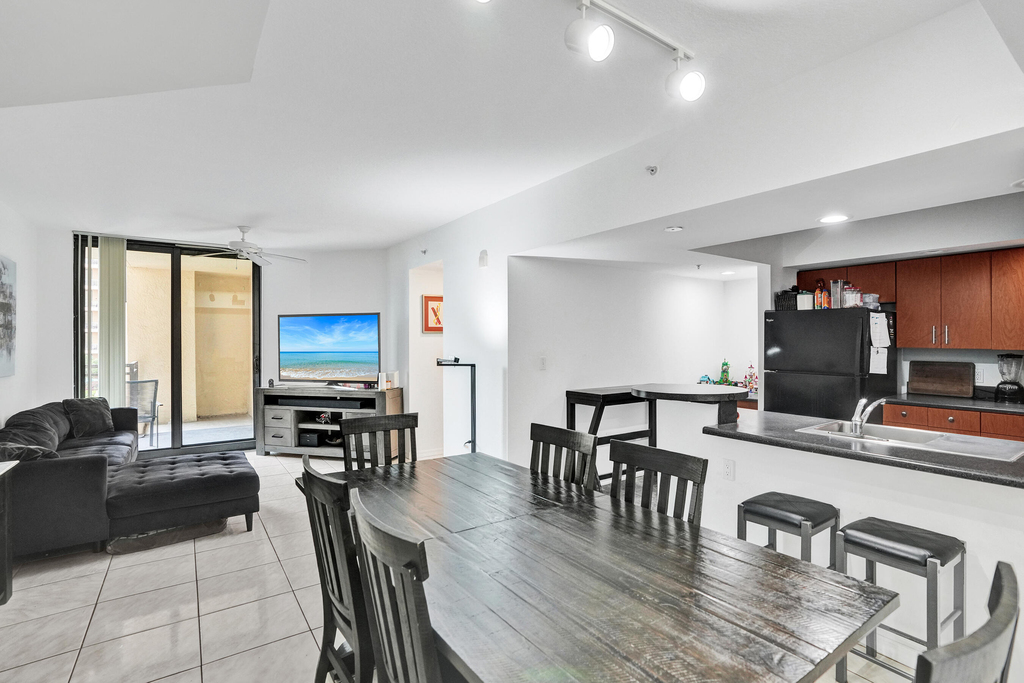 100 N Federal Highway - Photo 19