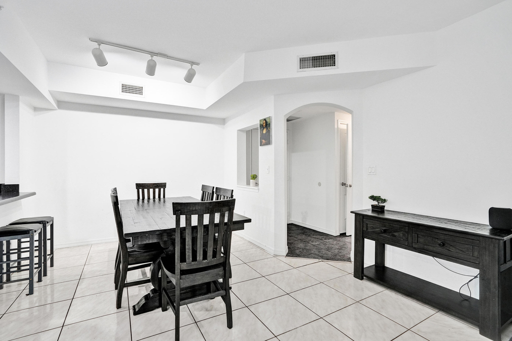 100 N Federal Highway - Photo 24