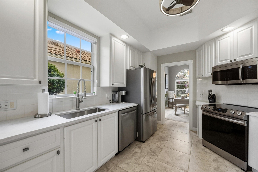 8049 Nevis Place - Photo 10