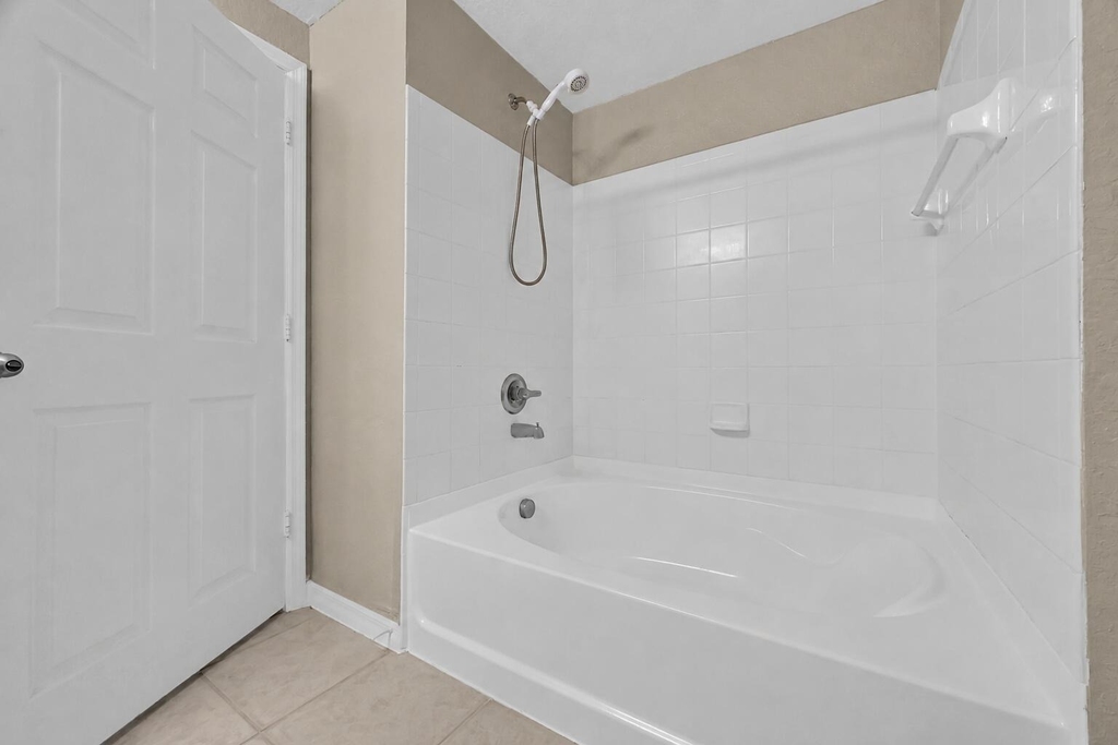 196 Se Kitching Circle - Photo 16