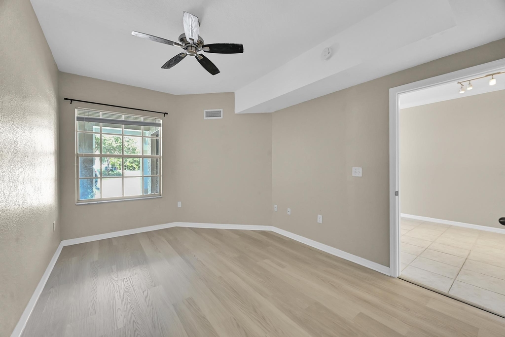 196 Se Kitching Circle - Photo 12