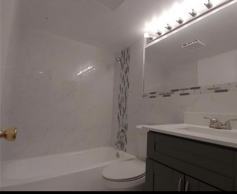 9903 Three Lakes Circle - Photo 14