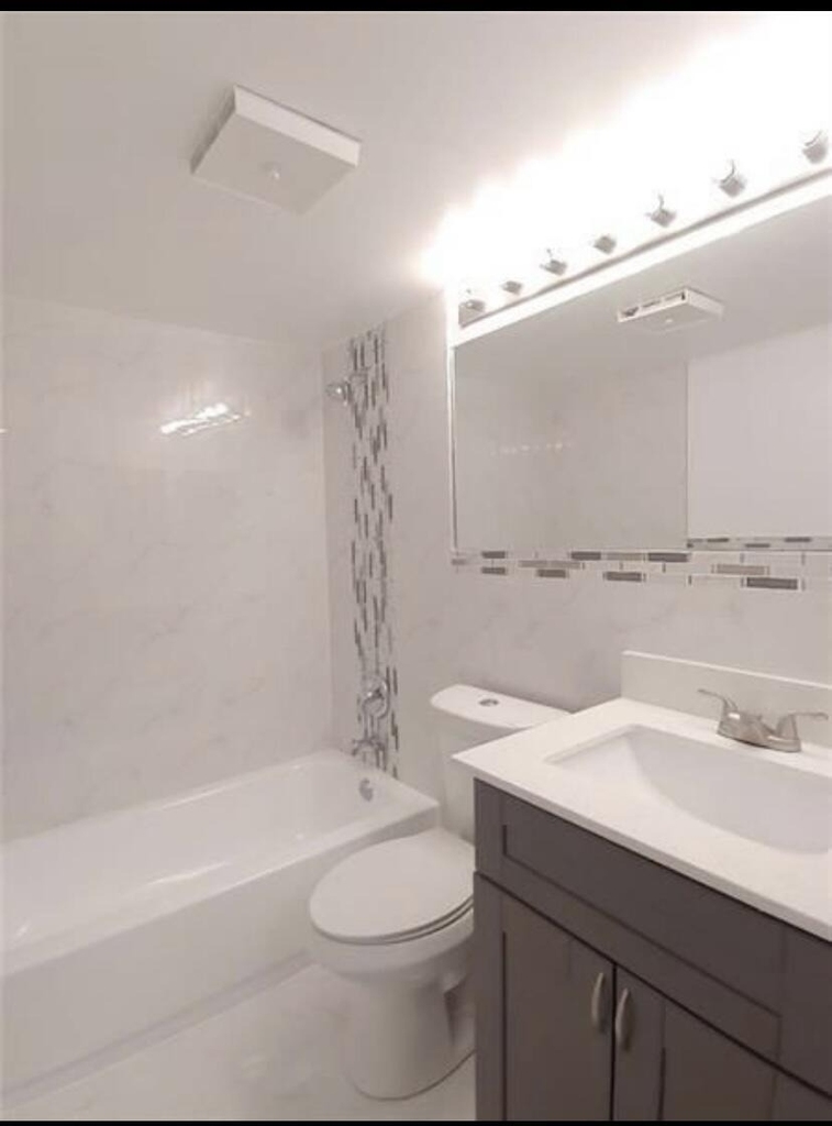 9903 Three Lakes Circle - Photo 7