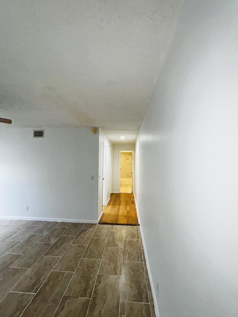 11983 Shakerwood Lane - Photo 43