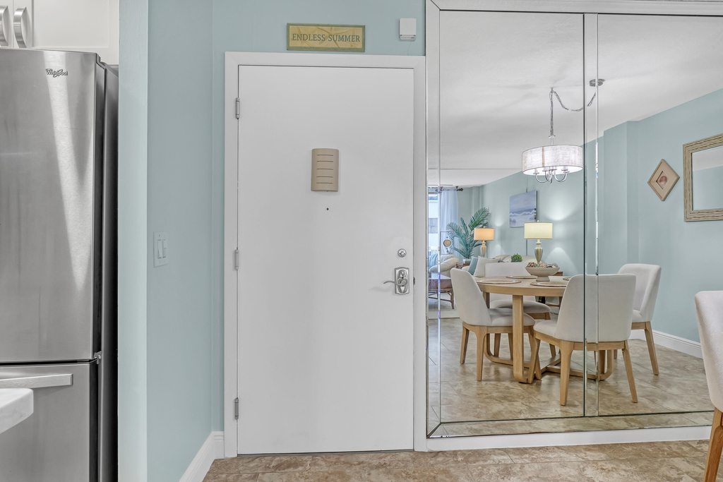 125 S Ocean Avenue - Photo 19