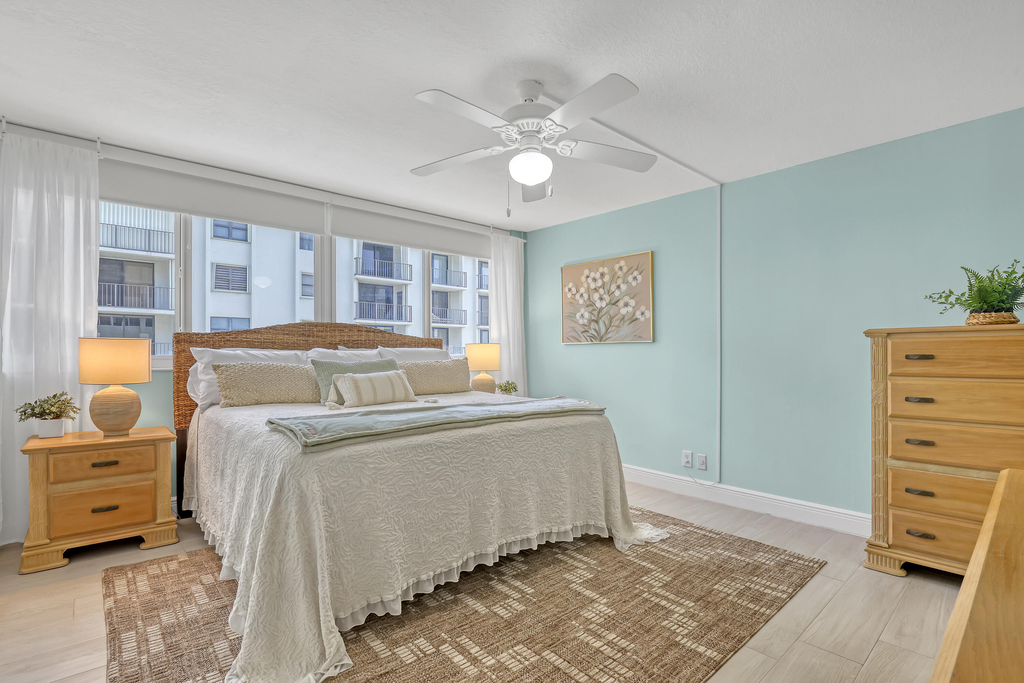 125 S Ocean Avenue - Photo 9