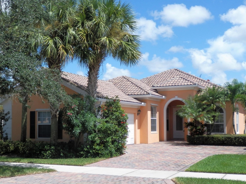 11547 Sw Rockingham Drive - Photo 1
