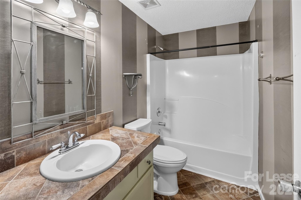 10745 Glenluce Avenue - Photo 21