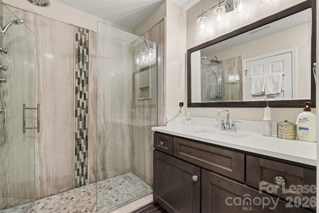 807 Clarkson Mill Court - Photo 11