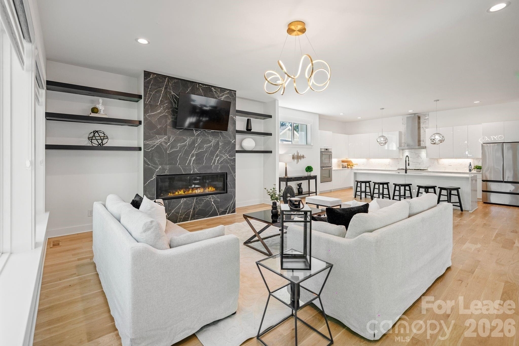 3008 Holt Street - Photo 4