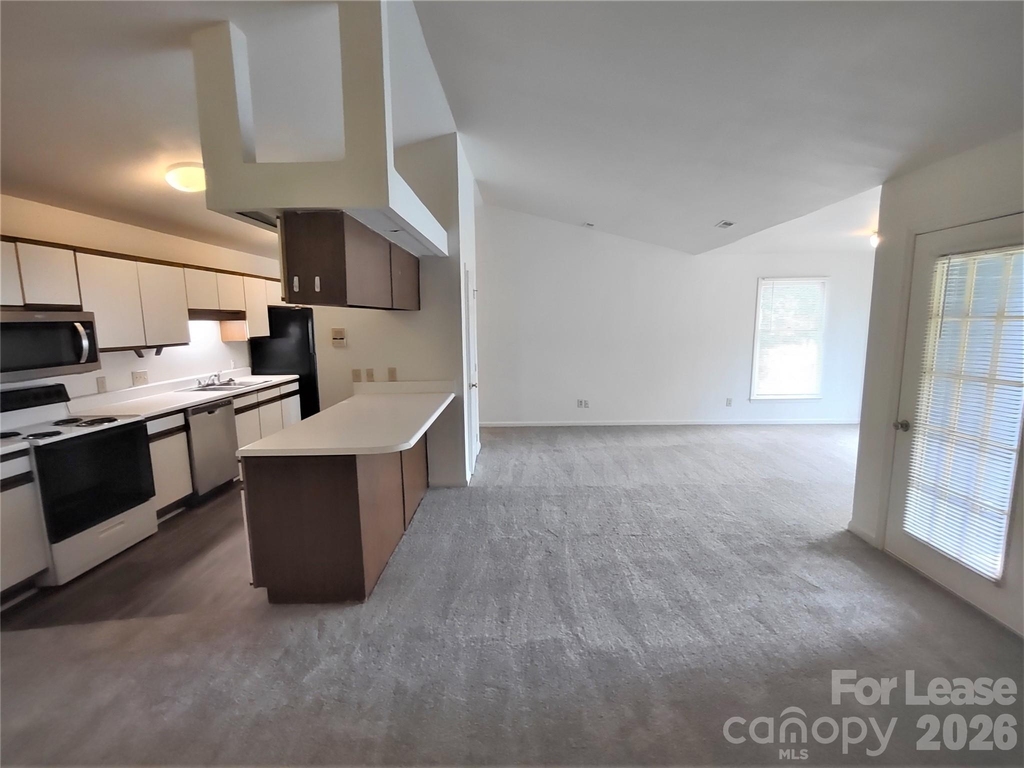 7366 Rose Terrace Court - Photo 4