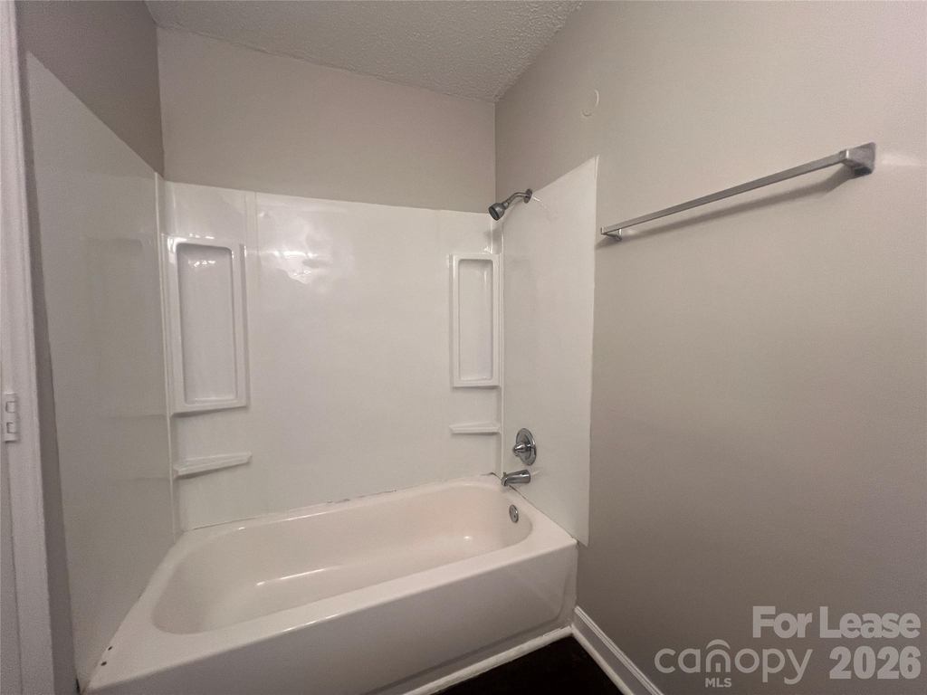 3605 Somerset Drive - Photo 9