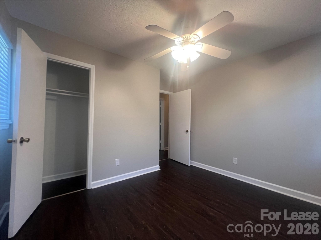 3605 Somerset Drive - Photo 12