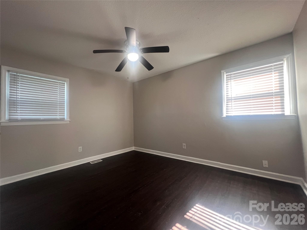3605 Somerset Drive - Photo 13
