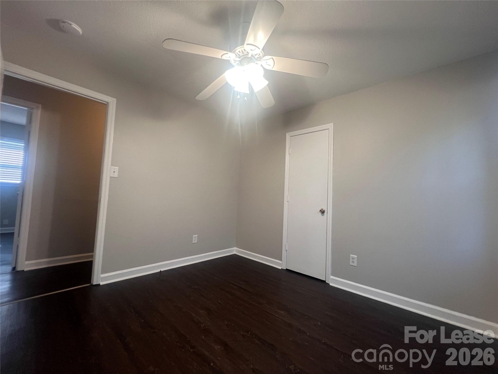 3605 Somerset Drive - Photo 8