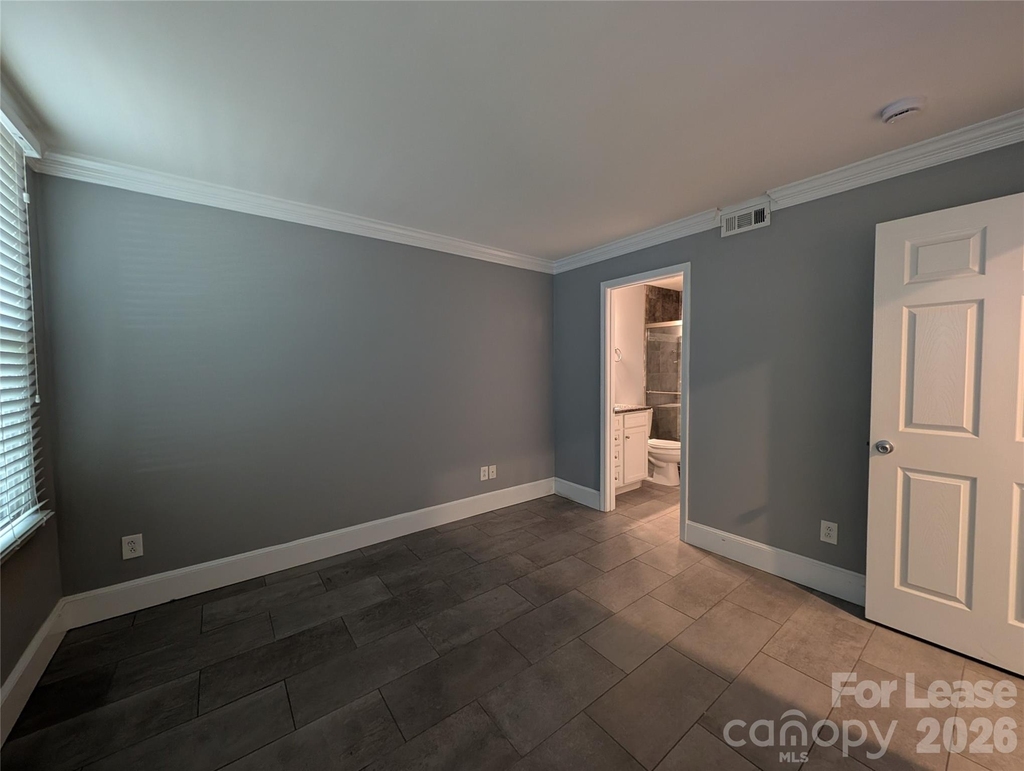306 S Cedar Street - Photo 8