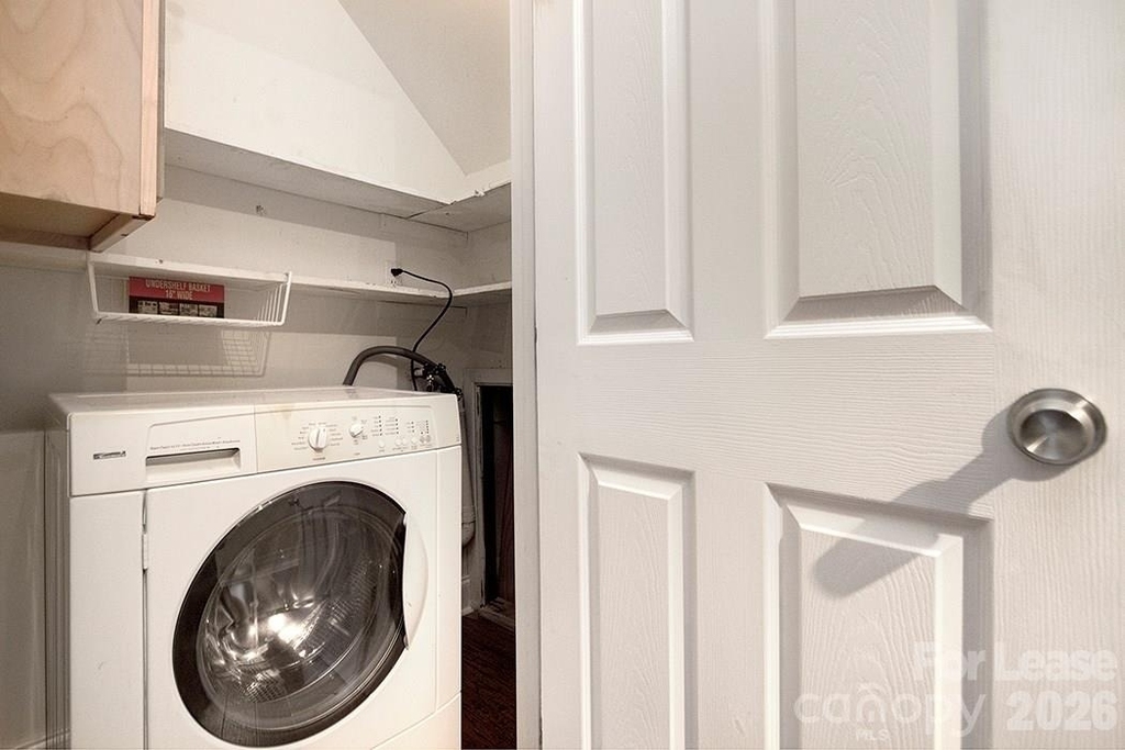 951 Hollywood Street - Photo 9