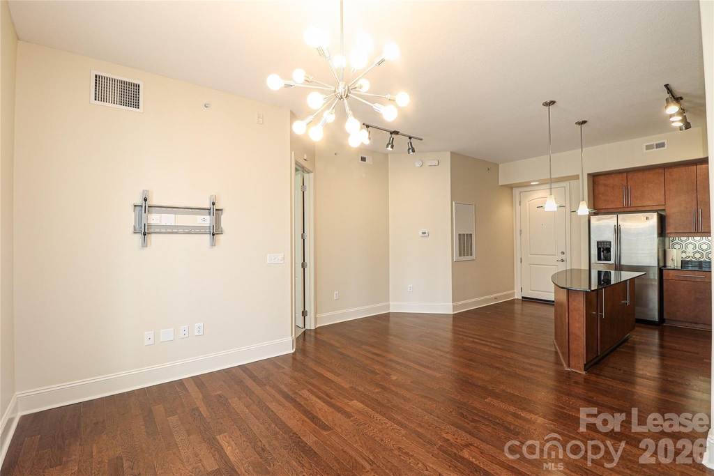 4625 Piedmont Row Drive - Photo 3