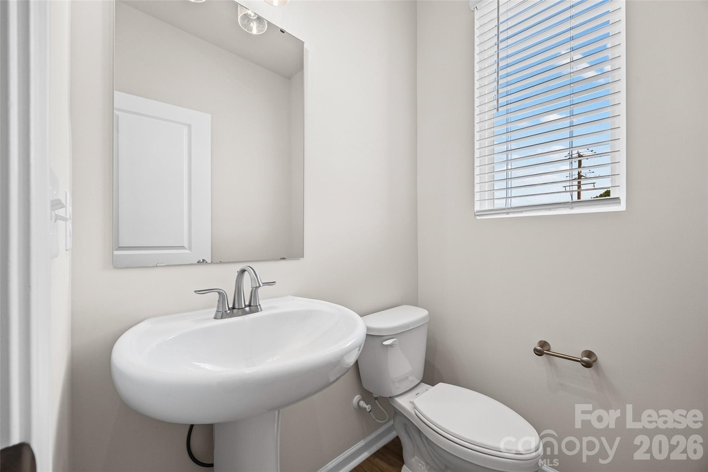 5640 Kingspan Drive - Photo 13