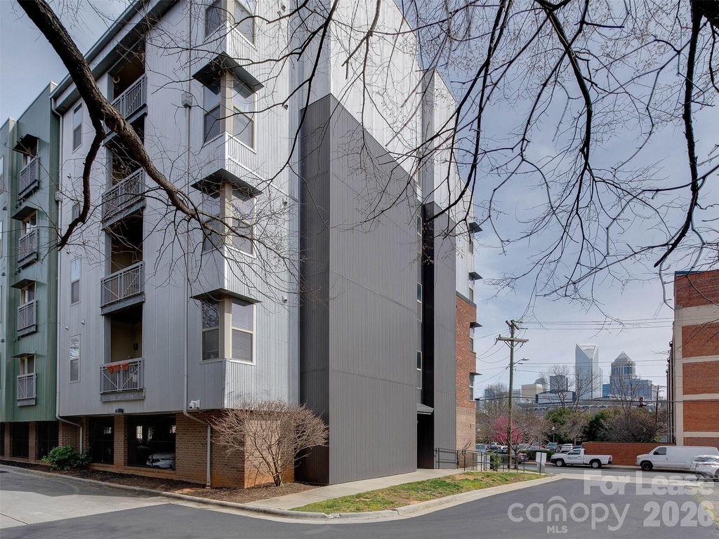 630 Calvert Street - Photo 29