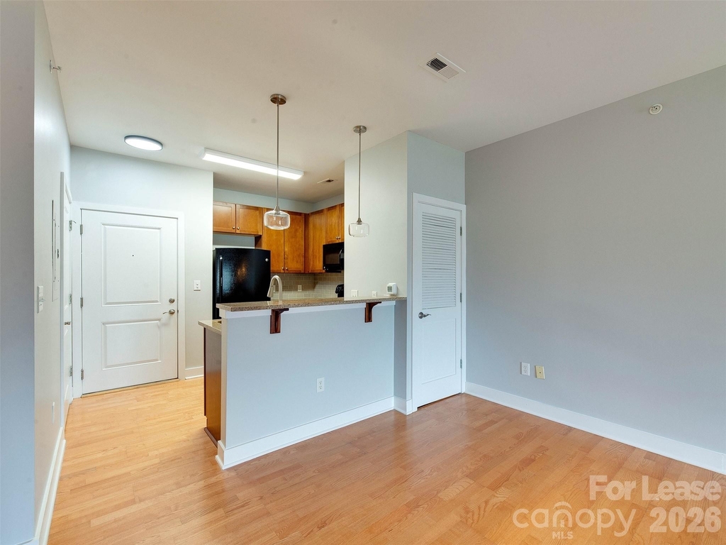 630 Calvert Street - Photo 15